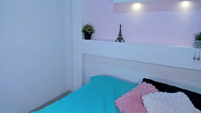 JasmineBella0 online show from October 20, 7:47 pm