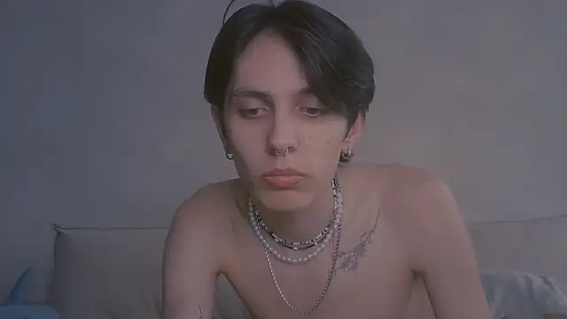 oli vers online show from September 11, 3:34 pm