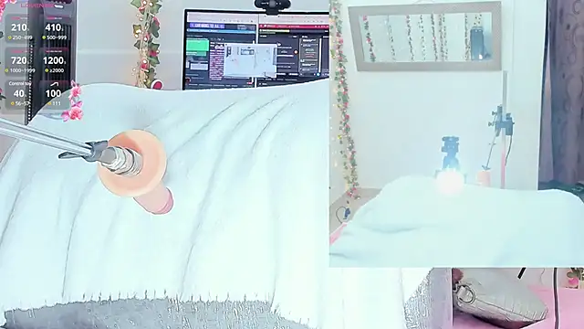 Snapshot of Genesis_Love__ chatting on March 8, 3:56 pm Genesis Love online show from March 8, 3:56 pm