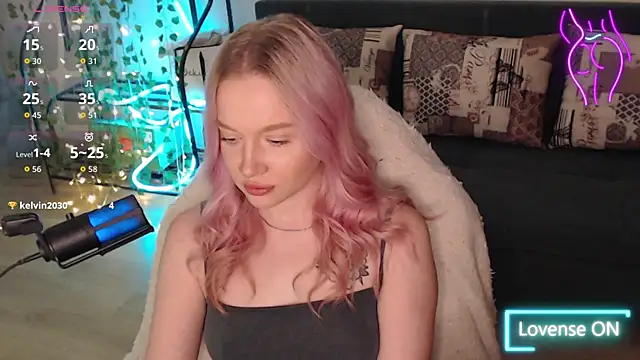 Snapshot of lissallor_ chatting on October 3, 12:46 pm lissallor online show from October 3, 12:46 pm