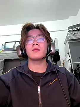 Anson0722 online show from December 2, 7:36 am