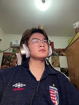 Snapshot of Anson0722 chatting on February 28, 12:50 pm Anson0722 online show from February 28, 12:50 pm