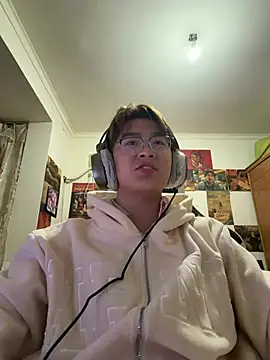 Snapshot of Anson0722 chatting on March 6, 1:07 pm Anson0722 online show from March 6, 1:07 pm