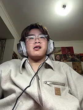 Snapshot of Anson0722 chatting on March 7, 1:30 pm Anson0722 online show from March 7, 1:30 pm