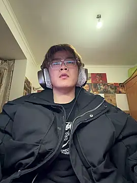 Snapshot of Anson0722 chatting on March 21, 1:48 pm Anson0722 online show from March 21, 1:48 pm