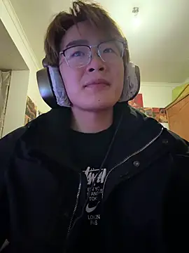 Snapshot of Anson0722 chatting on March 22, 2:20 pm Anson0722 online show from March 22, 2:20 pm