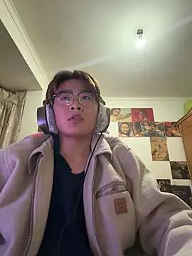 Snapshot of Anson0722 chatting on March 29, 1:44 pm Anson0722 online show from March 29, 1:44 pm