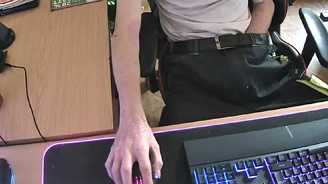 DerGeileLoveboy online show from September 22, 1:35 pm