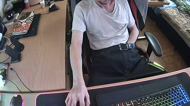 DerGeileLoveboy online show from September 23, 1:58 pm