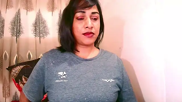 Indian Erotic69 online show from May 21, 5:36 am