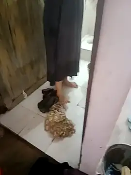 longsexji online show from March 22, 7:56 am