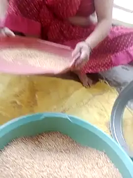 longsexji online show from March 25, 9:59 am