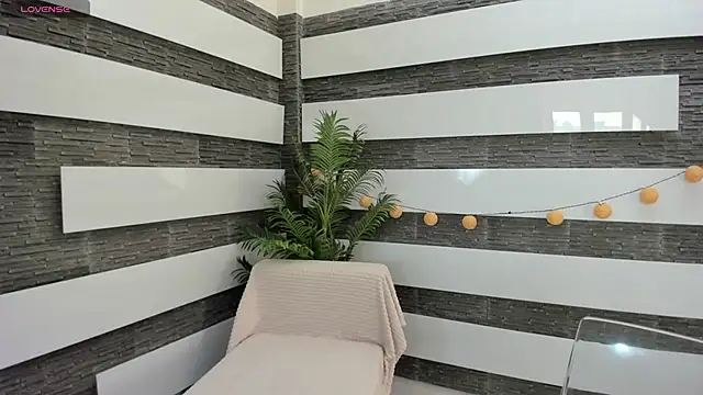 Snapshot of Kaya_Sins chatting on March 7, 5:51 am Kaya Sins online show from March 7, 5:51 am