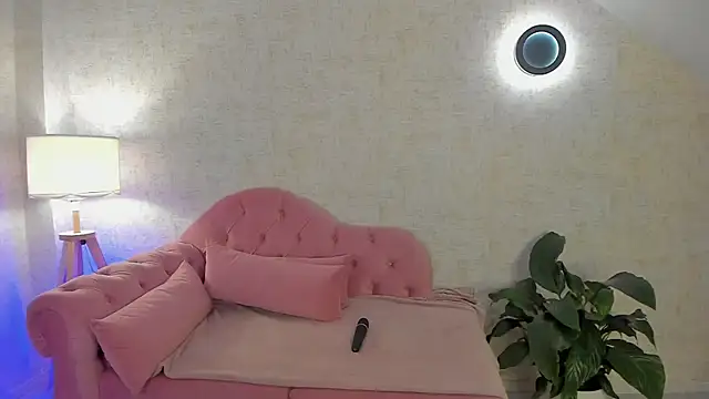 Snapshot of Kaya_Sins chatting on October 3, 4:42 am Kaya Sins online show from October 3, 4:42 am