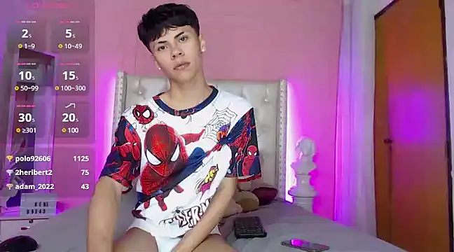 Snapshot of callum_77 chatting on February 27, 8:39 am callum 77 online show from February 27, 8:39 am