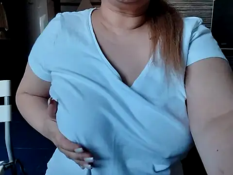 wife45bbw online show from March 22, 12:57 pm