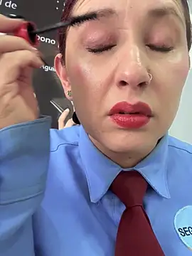 Megan-01- online show from October 30, 12:39 pm