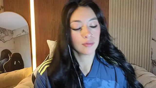 Isabella Collen v online show from July 3, 1:06 pm