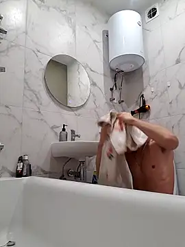 Snapshot of GoodGG chatting on November 15, 1:29 pm GoodGG online show from November 15, 1:29 pm