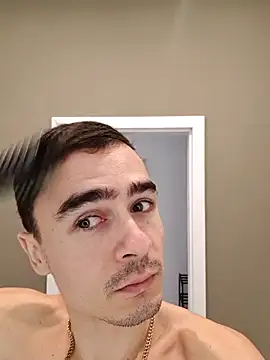 Snapshot of GoodGG chatting on November 27, 11:45 am GoodGG online show from November 27, 11:45 am