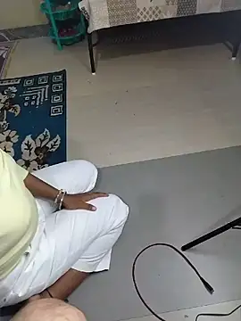 rahulkajuuu0909 online show from May 17, 11:50 am