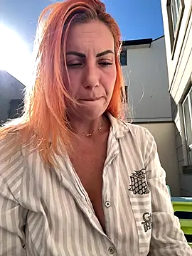 Snapshot of YNA_ELLA chatting on October 6, 10:45 am YNA ELLA online show from October 6, 10:45 am