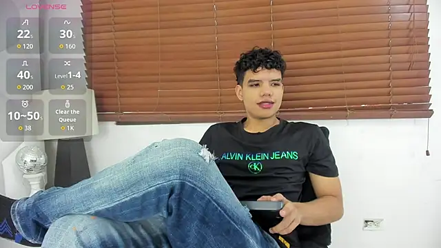 Snapshot of Axel_Forte chatting on September 23, 12:41 pm Axel Forte online show from September 23, 12:41 pm