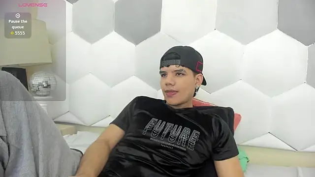 Snapshot of Axel_Forte chatting on October 17, 1:14 pm Axel Forte online show from October 17, 1:14 pm