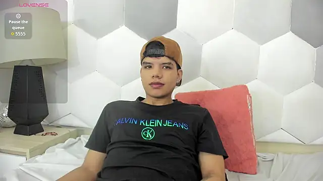 Snapshot of Axel_Forte chatting on October 23, 12:59 pm Axel Forte online show from October 23, 12:59 pm