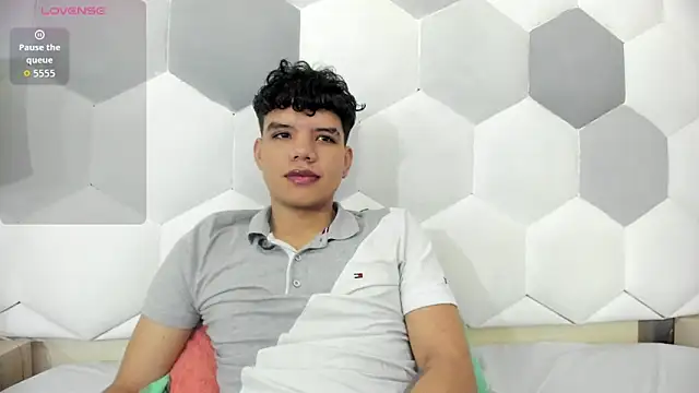 Axel Forte online show from November 8, 1:22 pm