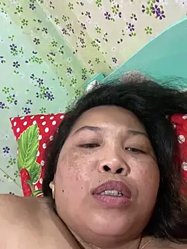 Snapshot of Sweet_fatty18 chatting on March 1, 3:53 am Sweet fatty18 online show from March 1, 3:53 am