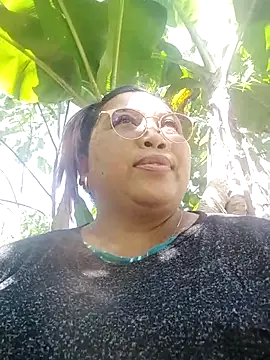 Snapshot of Sweet_fatty18 chatting on March 12, 1:14 am Sweet fatty18 online show from March 12, 1:14 am