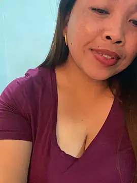 Snapshot of Sweet_fatty18 chatting on November 22, 12:26 pm Sweet fatty18 online show from November 22, 12:26 pm