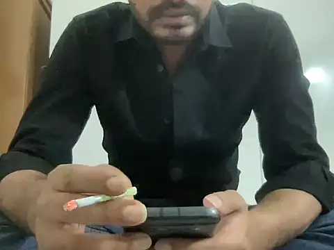 Snapshot of playboyx007 chatting on April 20, 1:25 pm playboyx007 online show from April 20, 1:25 pm