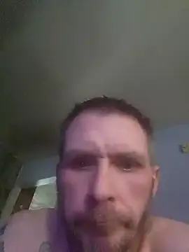 Snapshot of lambomusik chatting on February 22, 10:52 pm lambomusik online show from February 22, 10:52 pm