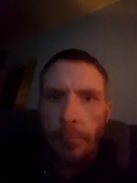 Snapshot of lambomusik chatting on February 23, 4:17 am lambomusik online show from February 23, 4:17 am