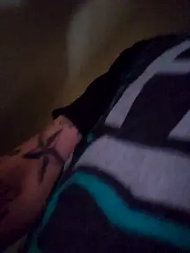 Snapshot of lambomusik chatting on February 27, 5:36 pm lambomusik online show from February 27, 5:36 pm