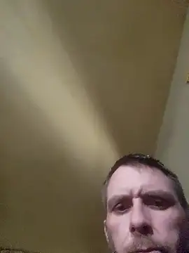 Snapshot of lambomusik chatting on February 27, 9:04 pm lambomusik online show from February 27, 9:04 pm