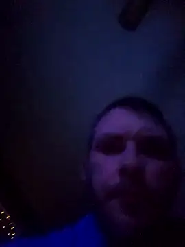 Snapshot of lambomusik chatting on March 1, 12:23 pm lambomusik online show from March 1, 12:23 pm