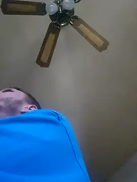 Snapshot of lambomusik chatting on March 1, 9:15 pm lambomusik online show from March 1, 9:15 pm