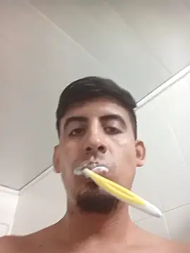 Snapshot of Pollaelectrica77 chatting on October 21, 12:06 pm Pollaelectrica77 online show from October 21, 12:06 pm