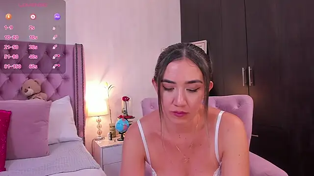 Snapshot of natashaleightt chatting on September 25, 2:26 am natashaleightt online show from September 25, 2:26 am