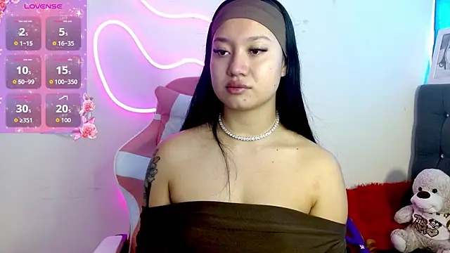 sloppy cat online show from June 6, 6:45 pm