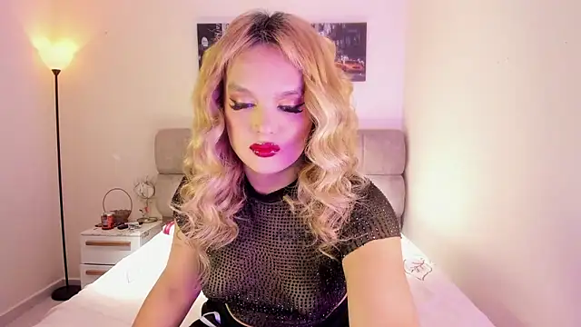 ScarletThompsonx online show from October 4, 12:30 am