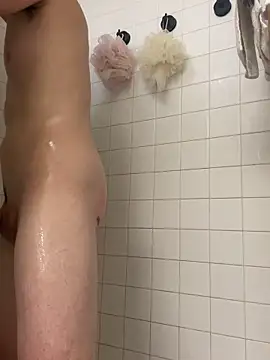 Snapshot of Polaroid_White chatting on October 1, 8:15 pm Polaroid White online show from October 1, 8:15 pm