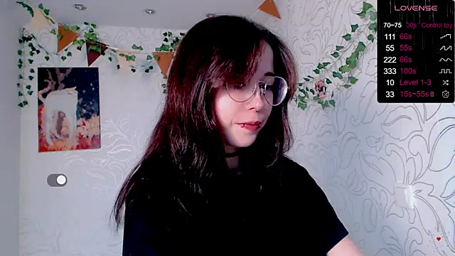 Snapshot of _miraclecattt_ chatting on November 24, 6:46 am miraclecattt online show from November 24, 6:46 am