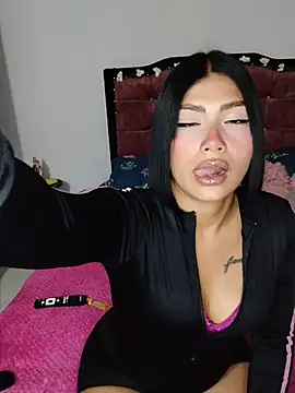 Kylie brazt online show from May 6, 3:02 am