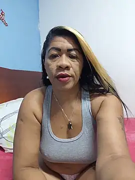 Tocameamor online show from May 28, 1:36 am