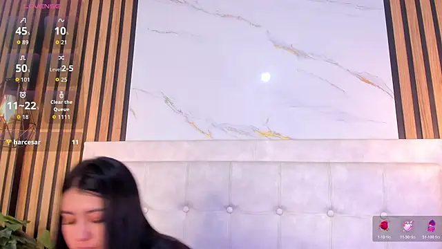 Madyson18 online show from May 11, 2:45 pm