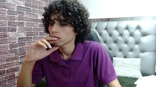 andres ocasio online show from February 22, 7:25 pm